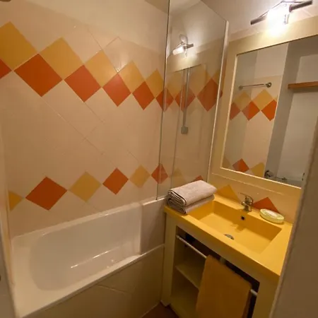 St Raphael Centre Apartment *